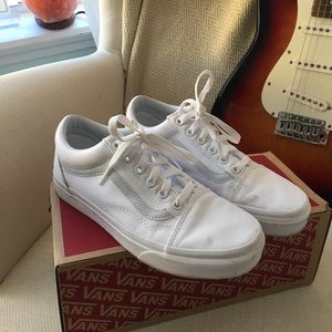 White Old Skool Vans (7.5W / 6M)